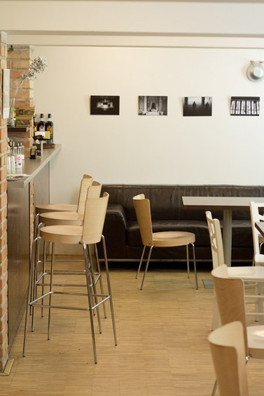 Kavárna Anděl, jejímž provozovatelem je Alexandr Průša. Foto: archiv Alexandra Průši