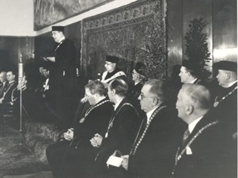 Promoce ministra zahraničí Jana Masaryka na čestného doktora Masarykovy univerzity 20. 1. 1948