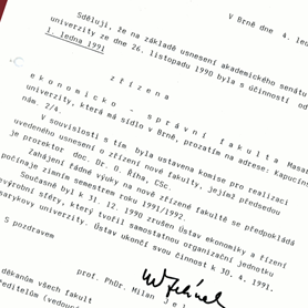 1990 – návrh na zřízení fakulty