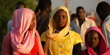 Dětská nevěsta ze Súdánu čeká ve vězení na smrt. Noura Hussein zabila v&#160;19 letech manžela, který ji znásilňoval