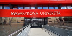Lékařské fakulty v&#160;ČR chtějí studentům uznat jejich pracovní nasazení jako praktickou výuku