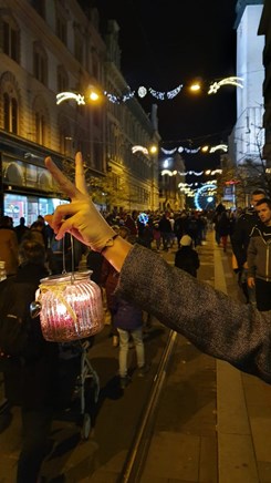 Průvod směřující z náměstí Svobody na Moravské náměstí. Foto: Milan Vábek