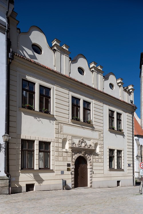 Bývalá jezuitská kolej v Telči, dnešní sídlo Univerzitního centra Masarykovy univerzity v Telči