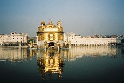 Harmandir Sahib, nebo také Zlatý chrám. Amritsar (Jana Valtrová, 2003)