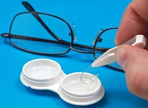 Brýle a kontaktní čočky