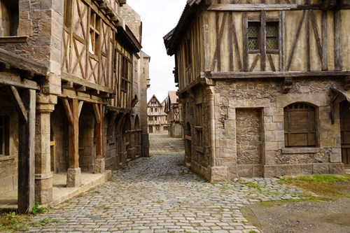 Ukázka domů ve středověkém městě.