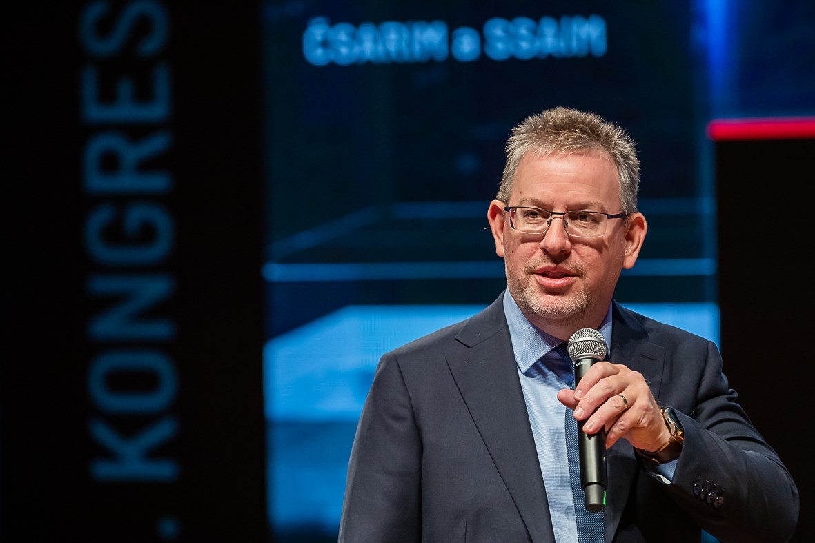 17. světový anesteziologický kongres a XXVII. kongres ČSARIM a SSAIM 