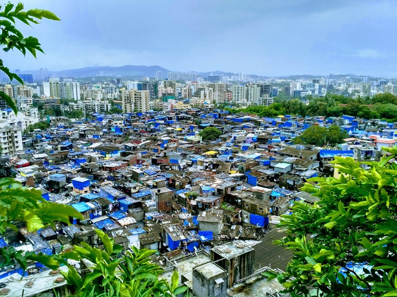 Slumy v Bombaji, Gaondevi Dongri, Maháráštra