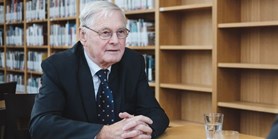 Zemřel emeritní rektor Masarykovy univerzity prof. Eduard Schmidt