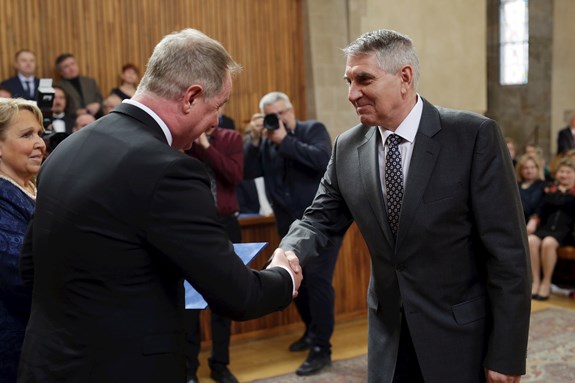 Petr Kubíček, Director of the Department of Geography at the Faculty of Science of MU, also received the appointment decree from the hands of the Minister of Education, Youth and Sports Petr Gazdík. Photo: Hynek Glos