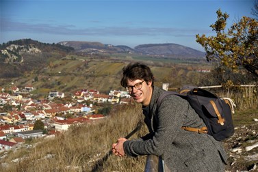 Absolvent environmentalistiky a žurnalistiky Radek Štěpánek tvoří poezii. Foto: Tim Postovit