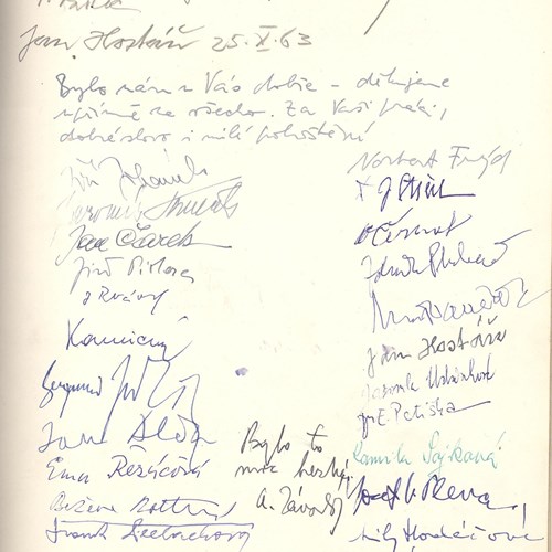 1963:  Zájezd československých spisovatelů. Mezi podpisy naleznete jména jako E. Petiška, N. Frýd, F. Nechvátal a mnohých dalších