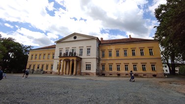 Heydrichův zámek v Panenských Břežanech | Foto: L. Lexa