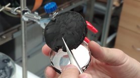 An innovative preparation method of reduced graphene oxide was developed by DPE scientists 