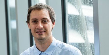 Tomáš Šolomek: Our research contributes to innovation in molecular electronics