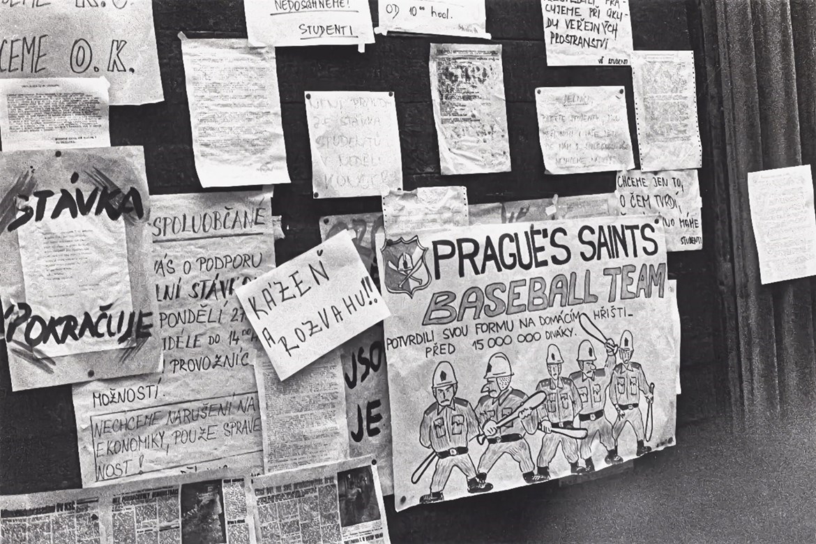 This is how Brno was plastered with posters in November 1989. Photo: Mariana Dostálová