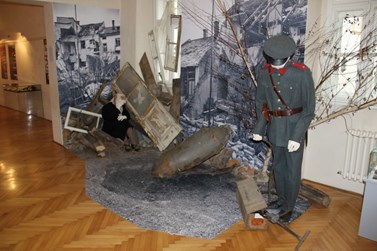 Centrální dioráma znázorňující přerovské ulice zasažené během bombardování města dne 20. 11. 1944 (foto. Z. Schenk).