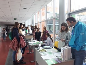 Booth of the Molecular Biology and Genetics specialisation, in the background the Medical Genetics and Molecular Diagnostics programme booth