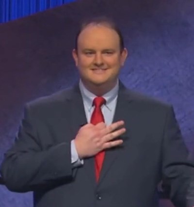 Účastník soutěže Jeopardy! Kelly Dohonue a jeho kontroverzní gesto