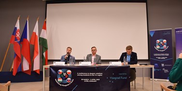 Konference Mobilising Visegrad 4 Youth: Debata na téma „Budoucnost V4“