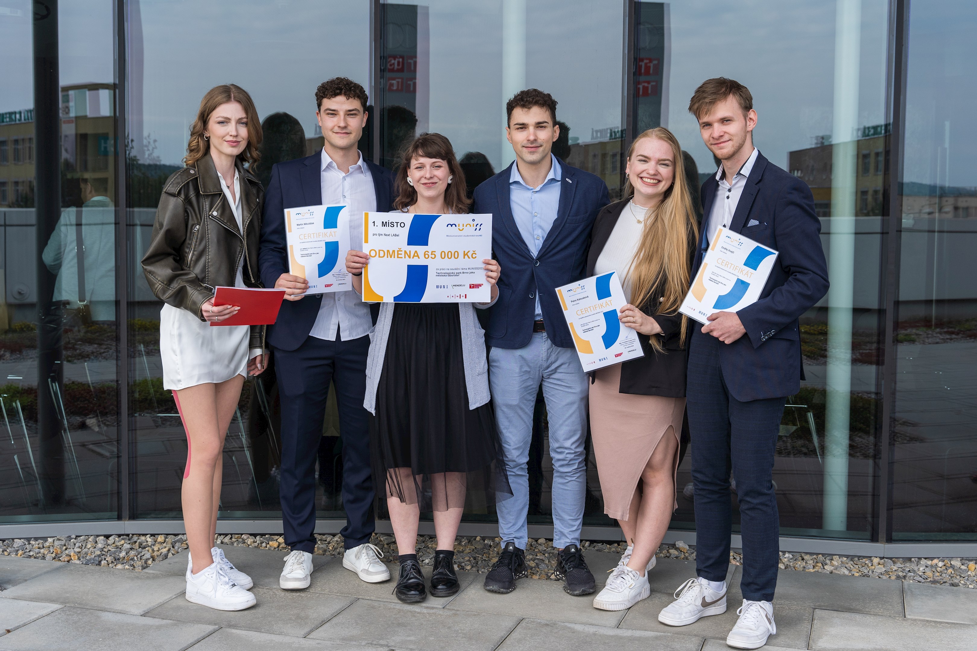 The winning team of the MUNISS competition. Among them also Matej Sršeň from ECON MUNI. | Photo: Mariya Ostrenko