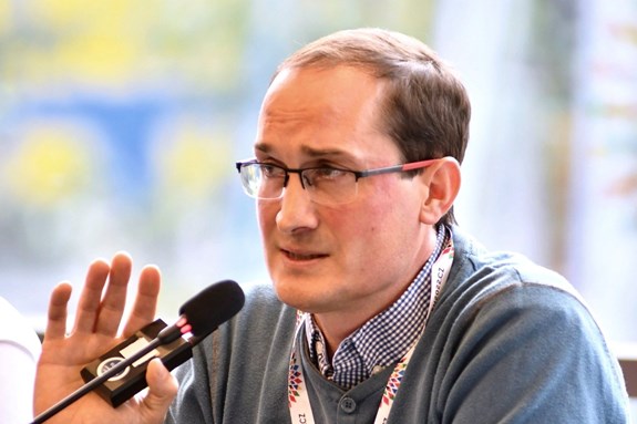 Mgr. Ondřej Adamovský, Ph.D. during his presentation at WP IEI global.