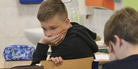 Ukrajinští žáci do kolektivů zapadají obtížně. Ve školách pro ně chybí učitelé