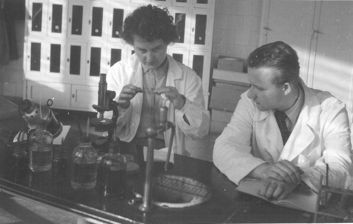 Karel Kalla at the practice in microbiology at St. Anne's University Hospital In Brno.