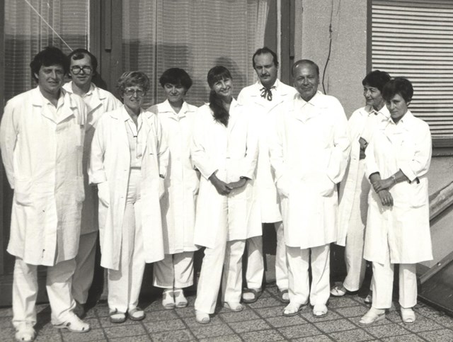 Part of the team of the Department of Infectious Diseases, Brno University Hospital. Dr. Jiří Kubek second from the left, third from the right - Head of the Department Prof. MUDr. Pavel Ježek, DrSc.