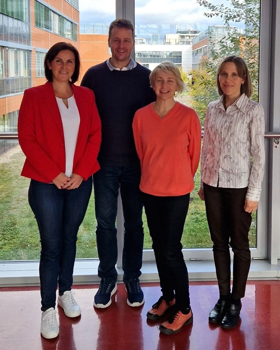 Martina visited Loschmidt Laboratories in November 2023. She is the first one from the left in the photo, towards the right Zbyněk Prokop, Martina Damborská, and Šárka Nevolová from the Loschmidt Laboratories.