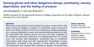 Uncertainty in a&#160;sensory deprived environment triggers the feeling of another person’s presence 
