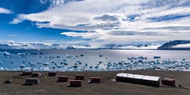 Expedice na stanici Masarykovy univerzity v&#160;Antarktidě byla dosud nejkratší. Potvrdila na místě výskyt ptačí chřipky