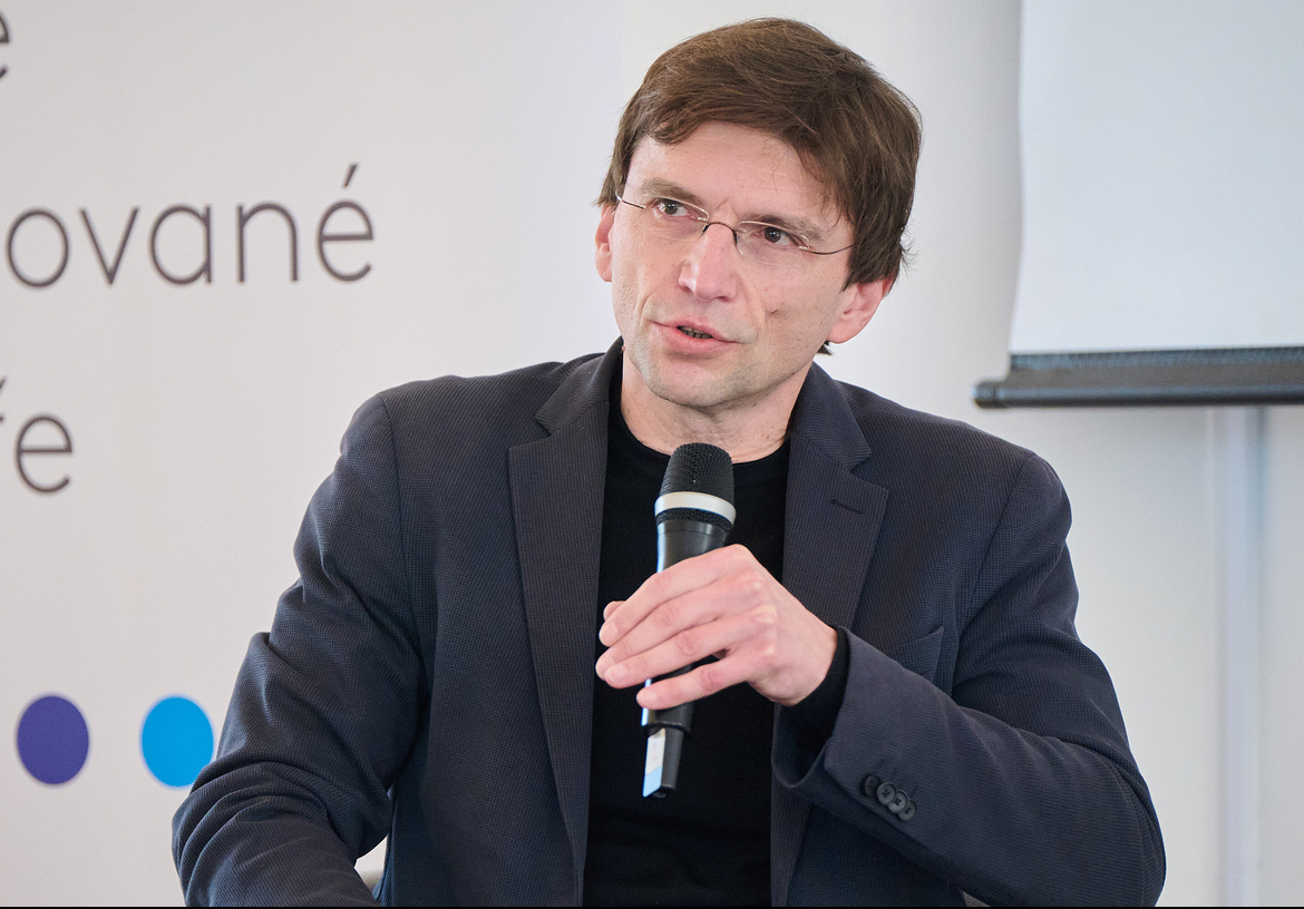 Nechybělo mnoho, aby Týrlová odešla do Brna, říká autor knihy o zlínské animaci