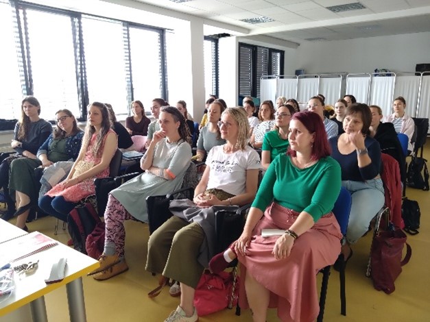 Workshop o problematice porodu koncem pánevním s Paulem Goldenem