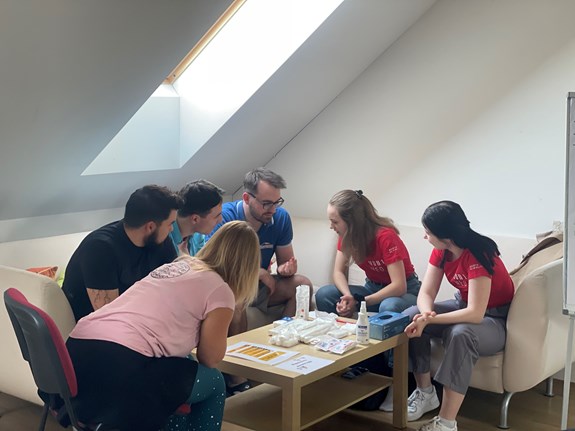 První pomoc by měla být dostupná každému