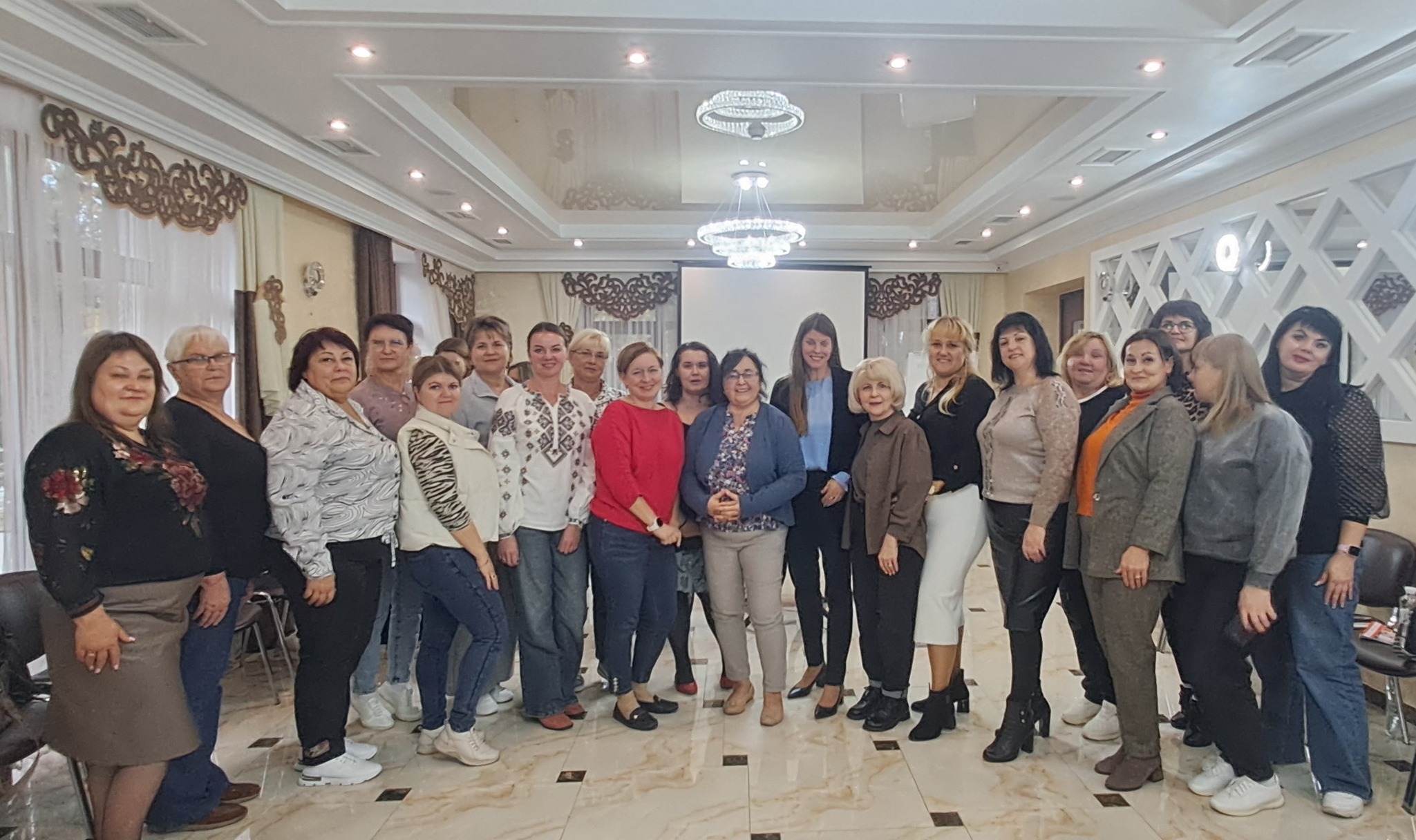 Vzdělávání v srdci války: Naše mise na Ukrajině pokračuje / Education in the heart of war: Our mission in Ukraine continues