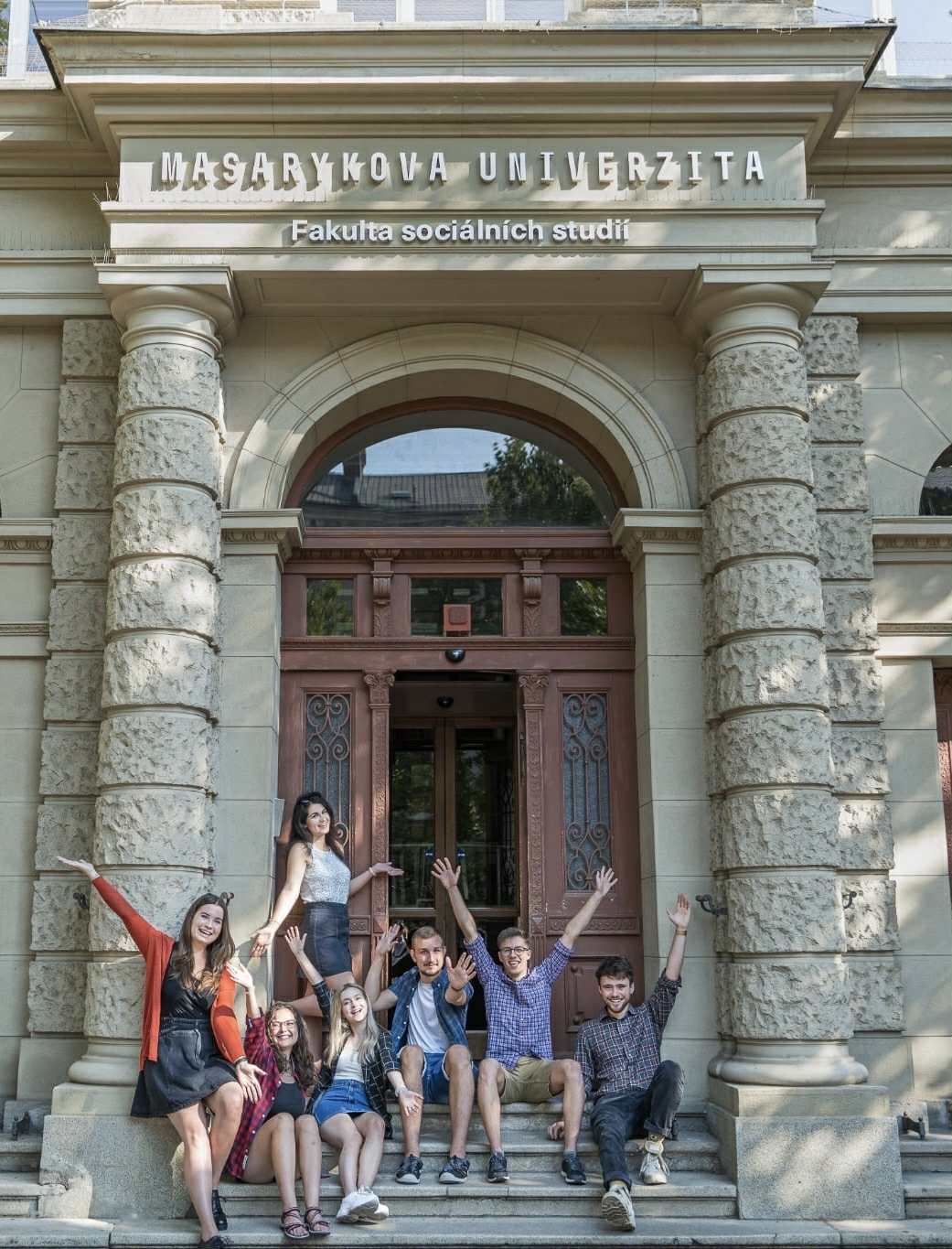 Informace k podobě státních závěrečných zkoušek najdou studující na stránkách své katedry. Foto: archiv fakulty