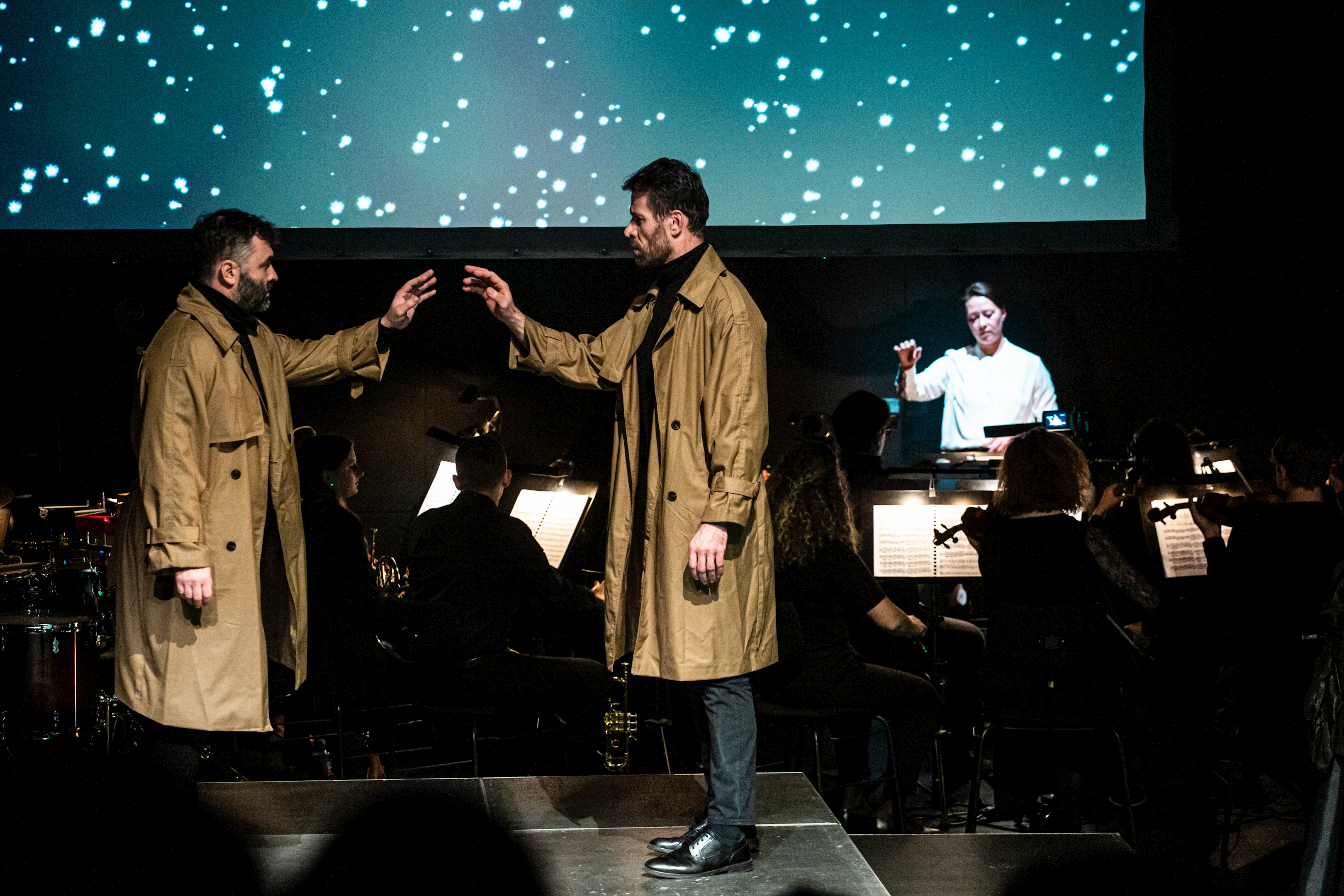 Foto Jakub Jíra, repríza 22. 11. 2024, Divadlo na Orlí, Brno (Festival
Janáček 2024), zleva Lukáš Rieger, Aleš Janiga, Gabriela Tardonová