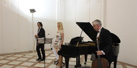 Koncert S Moravským klavírním triem za slavnými melodiemi