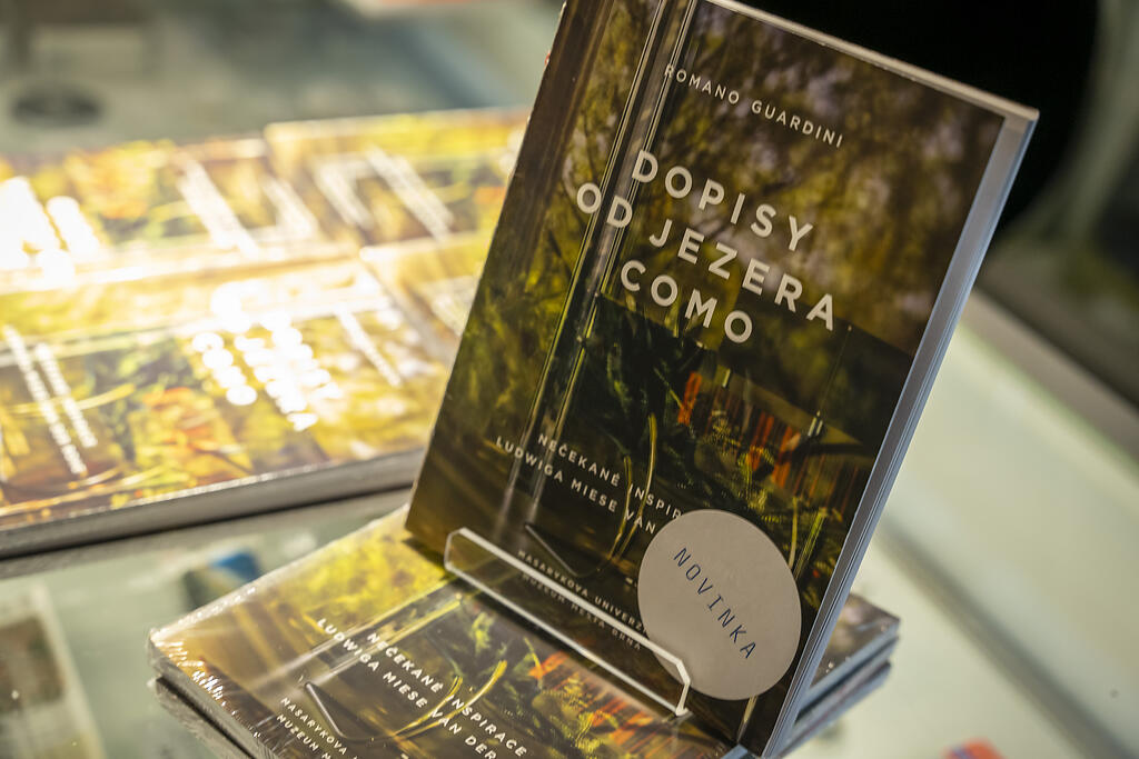 Křest knihy „Dopisy od jezera Como“ ve vile Tugendhat