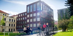 Filozofická fakulta začne semestr v nových budovách