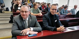 Tomáš Kašparovský dál povede Přírodovědeckou fakultu MU