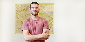 Sedm pádů je horor, líčí úsměvné boje s češtinou zahraniční student