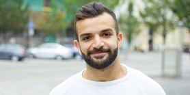 Persian med student in Brno: Czechs are introverts, but open up if you respect them