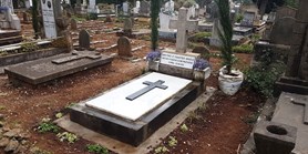 V Etiopii opravili hrob děkana právnické fakulty. Zemřel na lovecké výpravě