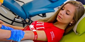 Krev s Masarykovou univerzitou mohou darovat i lidé mimo Brno