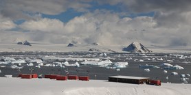 Vědci se vrátili z Antarktidy. Kvůli technice i koronaviru s měsíčním zpožděním