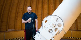 Mladý astrofyzik z MUNI míří na doktorát do Německa a Chile